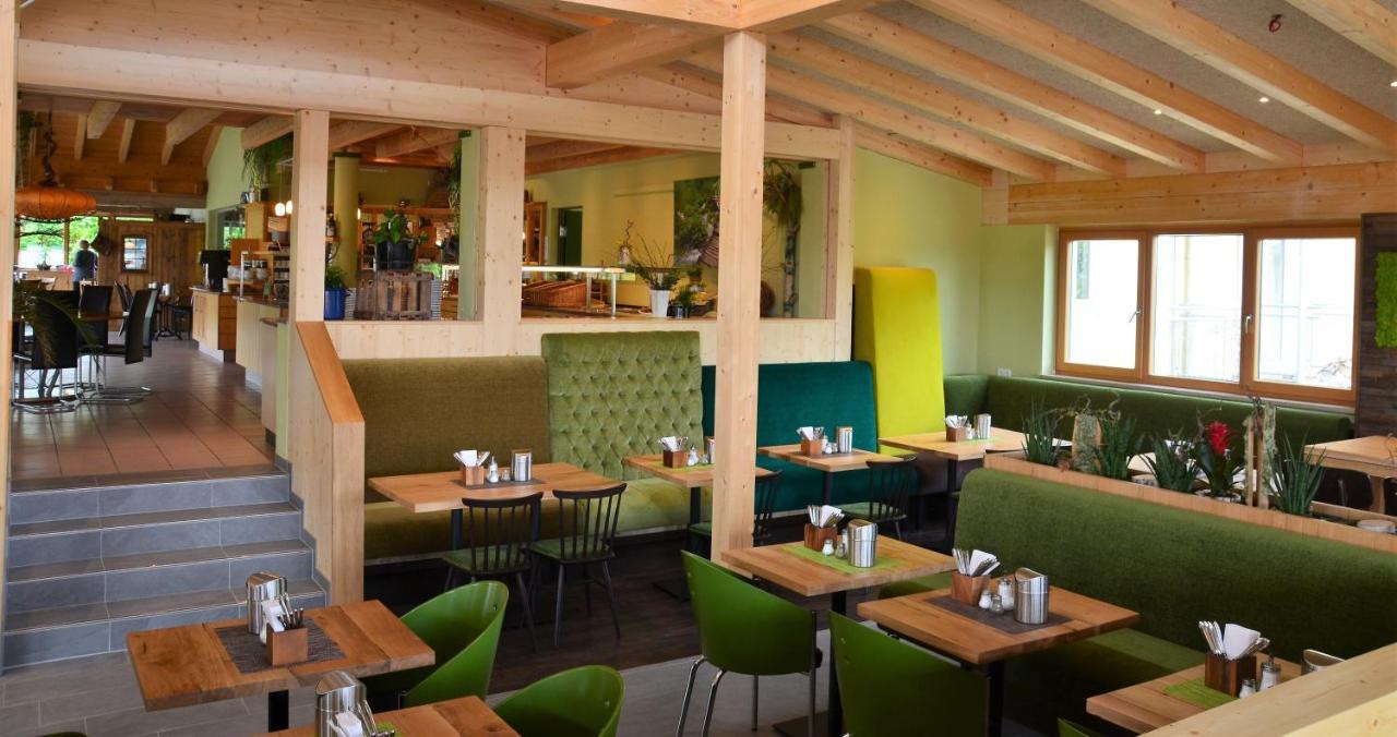 Hotel Bergwirt Herrieden Eksteriør billede