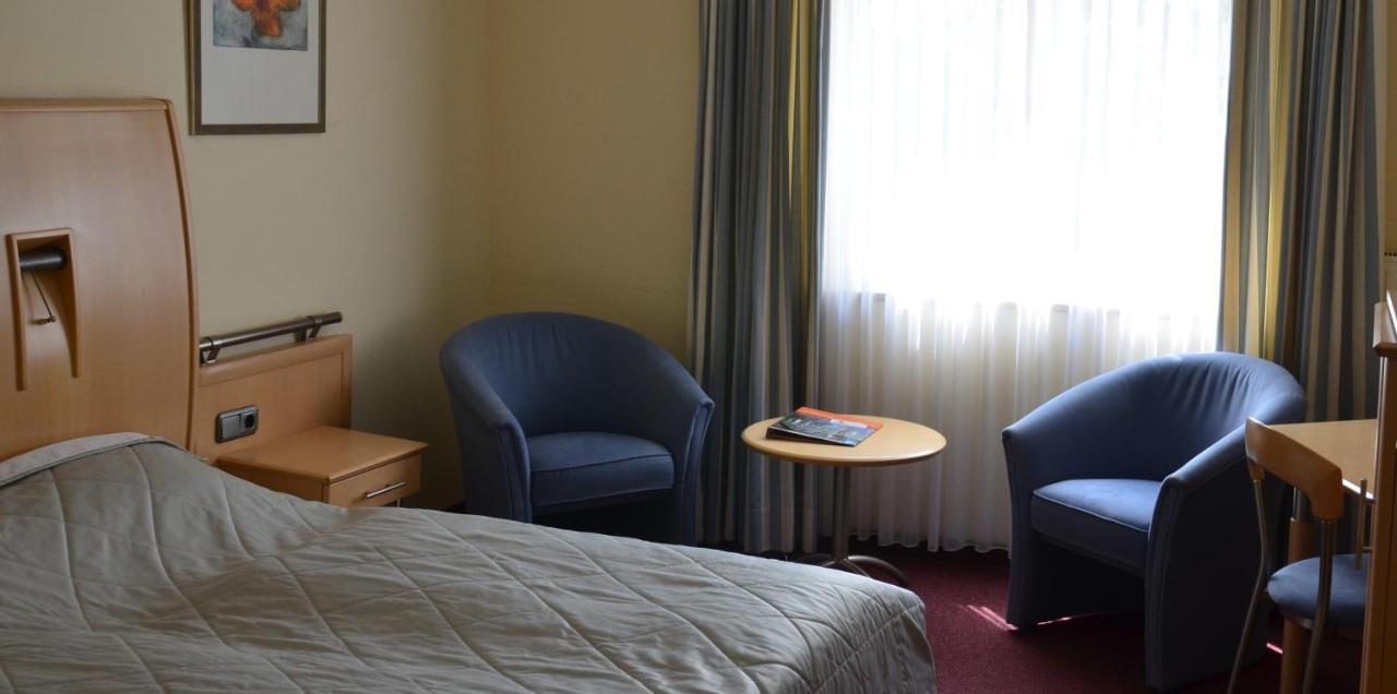 Hotel Bergwirt Herrieden Eksteriør billede