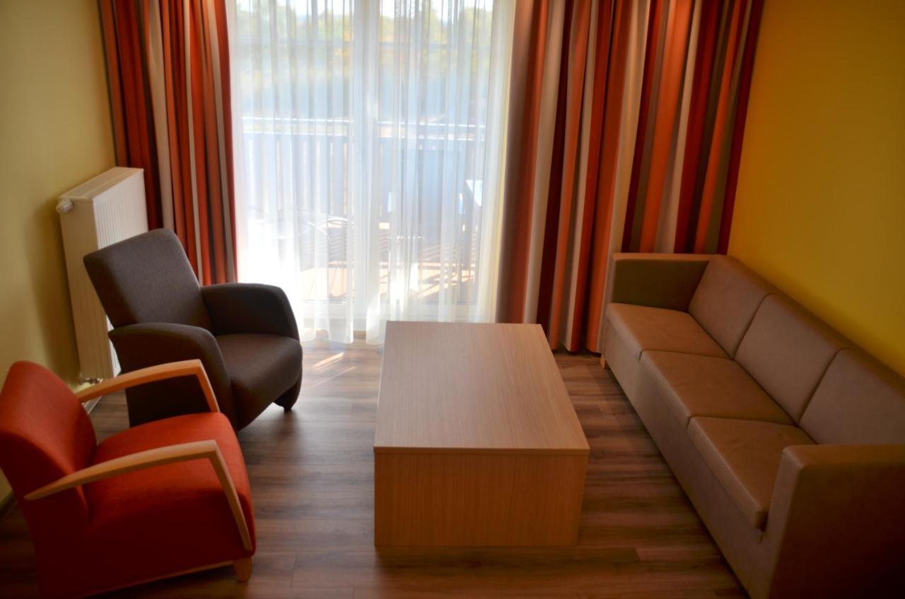 Hotel Bergwirt Herrieden Eksteriør billede